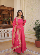 Prepossessing Looking Gown In Pink Colour